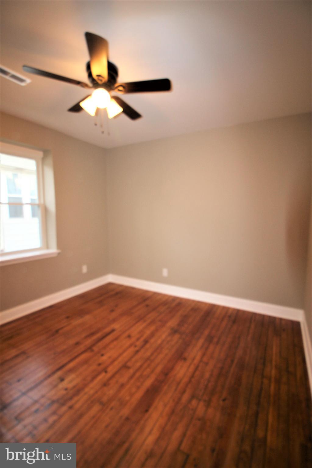548 Kansas Road Warrington, PA 18976 - Photo 19 of 36 Gallery Image 19