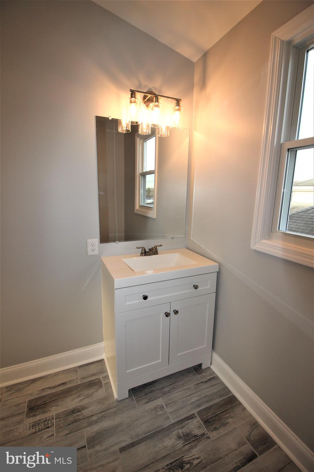 548 Kansas Road Warrington, PA 18976 - Photo 27 of 36 Gallery Image 27
