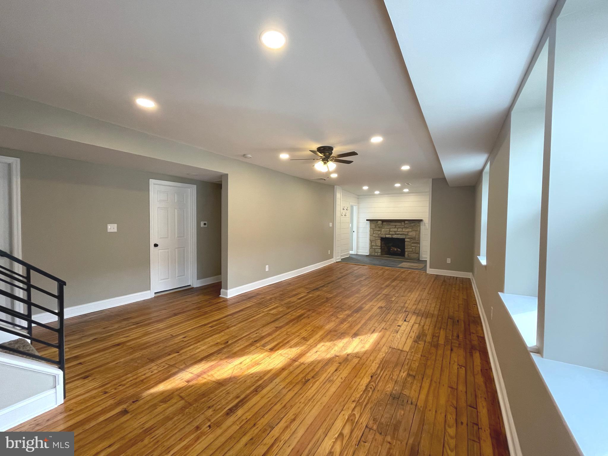 548 Kansas Road Warrington, PA 18976 - Photo 5 of 36 Gallery Image 5