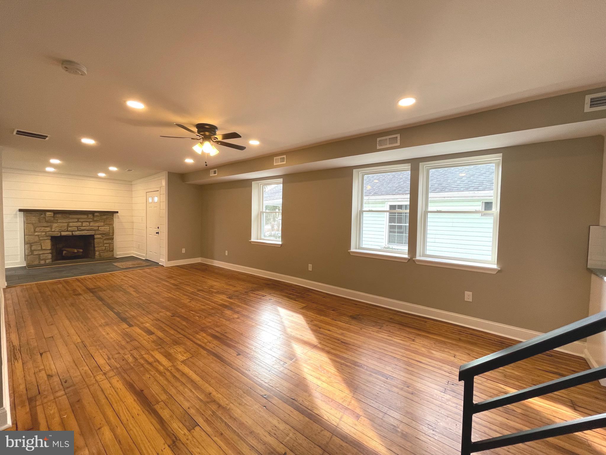 548 Kansas Road Warrington, PA 18976 - Photo 6 of 36 Gallery Image 6