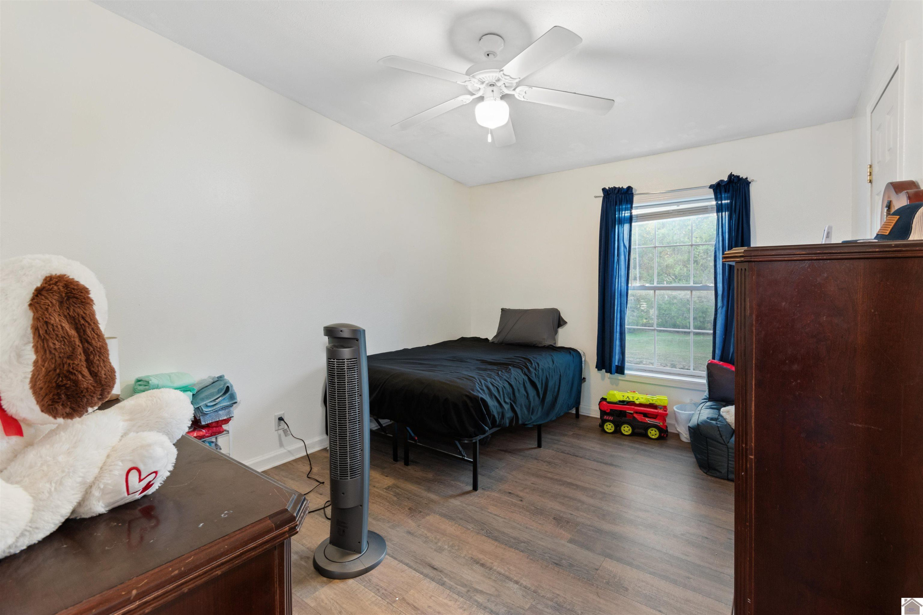 704 Rolling Meadows Road Grand Rivers, KY 42045 - Photo 14 of 24 Third Bedroom