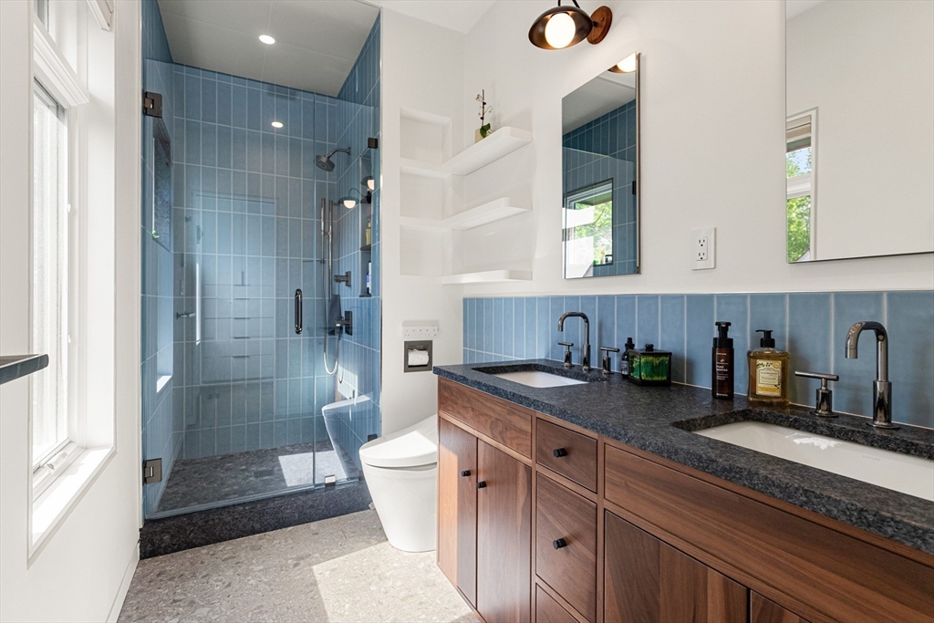 55 Reed Street, Unit 55 Cambridge, MA 02140 - Photo 18 of 29