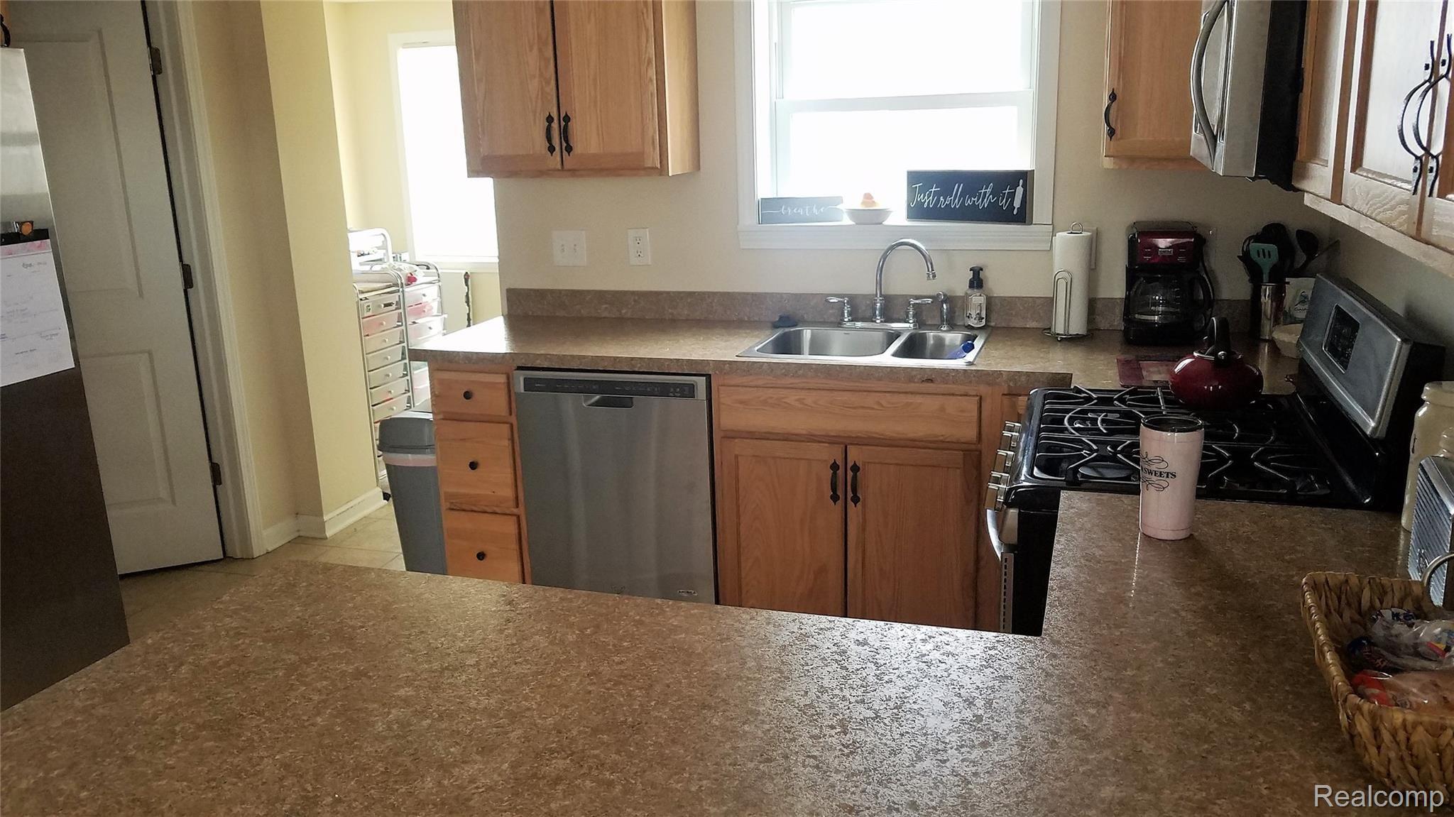 5391 Sashabaw Road Clarkston, MI 48346 - Photo 4 of 14 kitchen enhanced.jpg