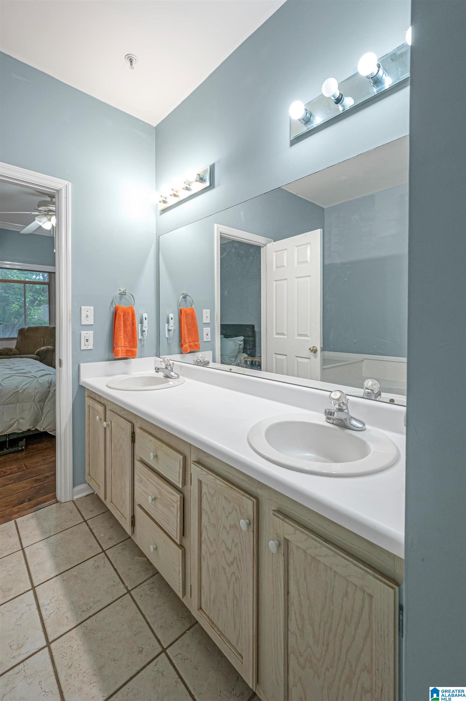 140 Timberleaf Circle Alabaster, AL 35007 - Photo 18 of 30