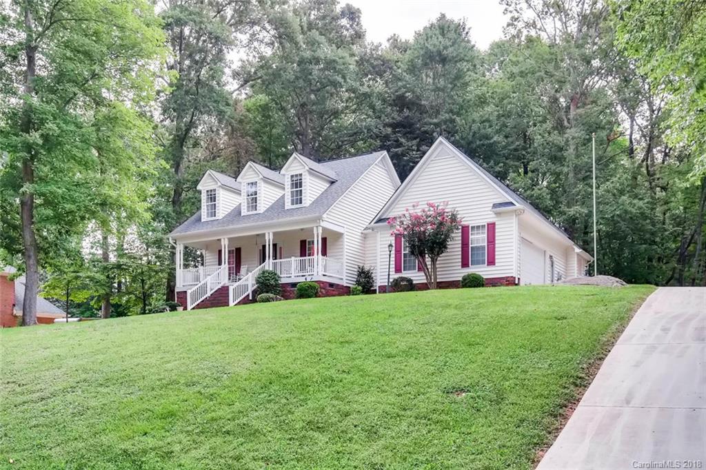 697 Normandy Road Mooresville, NC 28117 - Photo 3 of 27 Gallery Image 3