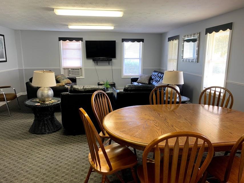1762 Post Road, Unit 204 Wells, ME 04090 - Photo 25 of 28 Another Separate Gathering Space