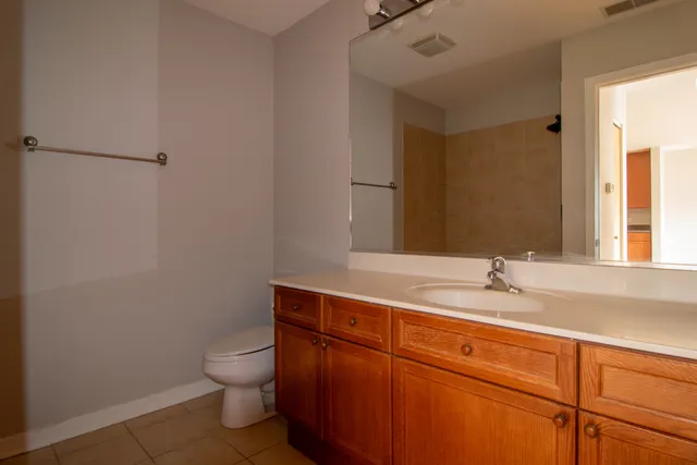 $1,975 | 1900 South State Street, Unit 203, Chicago, IL 60616