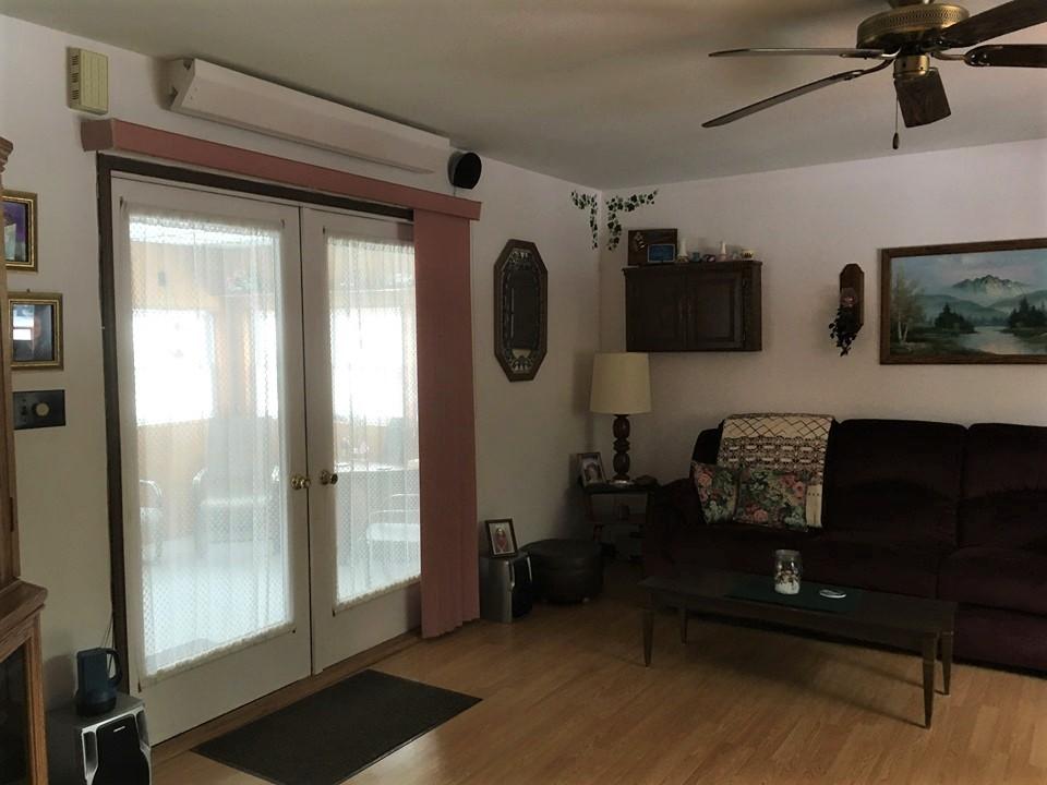 410 Nash Road Pittston, ME 04345 - Photo 17 of 41 living room 1