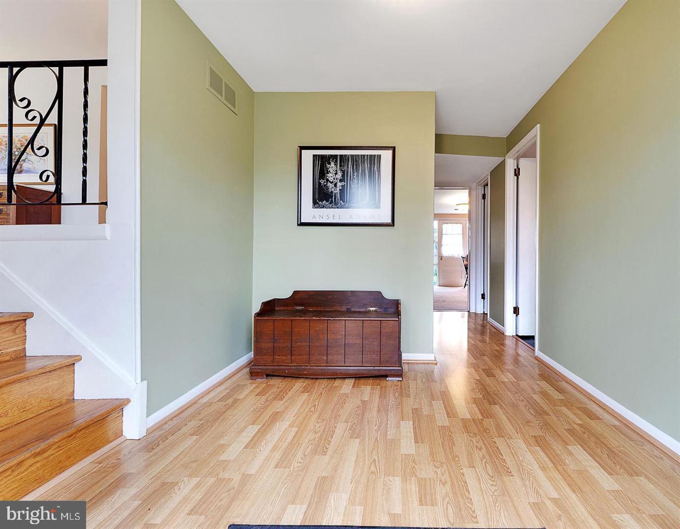 420 Hancock Road Warminster, PA 18974 - Photo 4 of 33