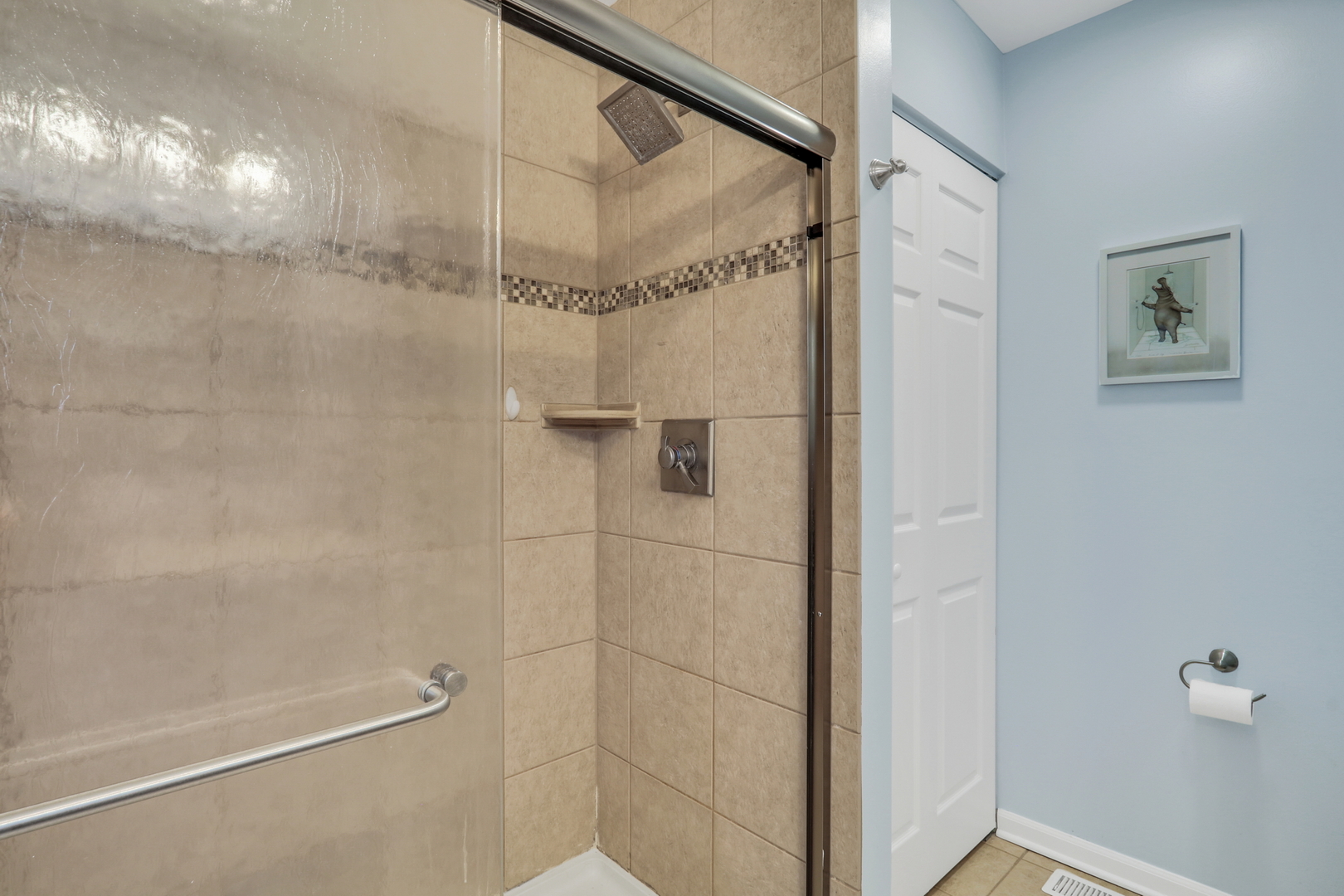 6183 Old Farm Lane Gurnee, IL 60031 - Photo 21 of 52 a bathroom with a shower