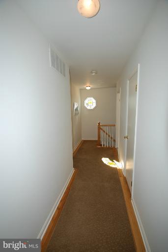 6103 Roxbury Avenue Springfield, VA 22152 - Photo 21 of 26 Interior (General)