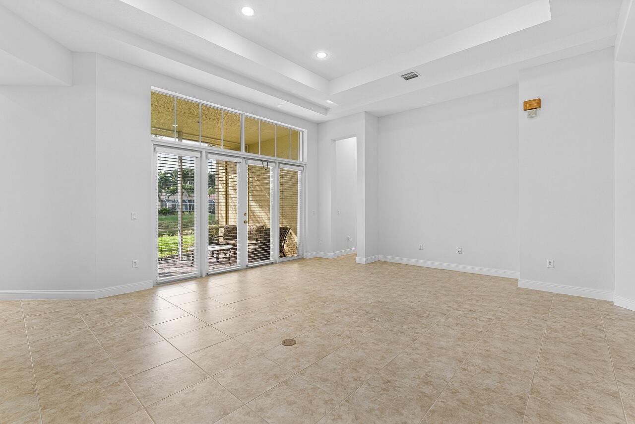 9724 Via Grandezza West Wellington, FL 33411 - Photo 16 of 56 9724-Via-Grandezza-W-HigMedia-016-1280