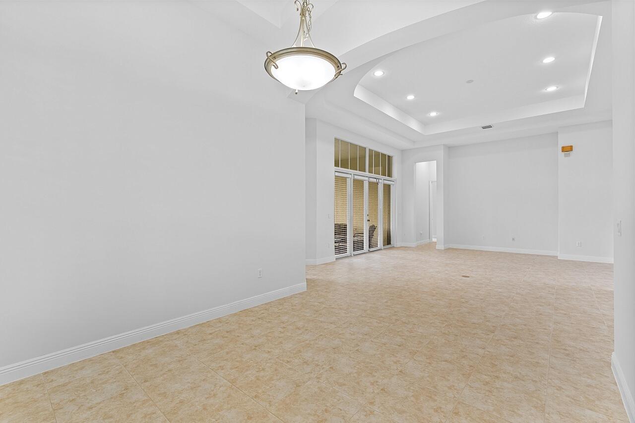 9724 Via Grandezza West Wellington, FL 33411 - Photo 21 of 56 9724-Via-Grandezza-W-HigMedia-021-1280