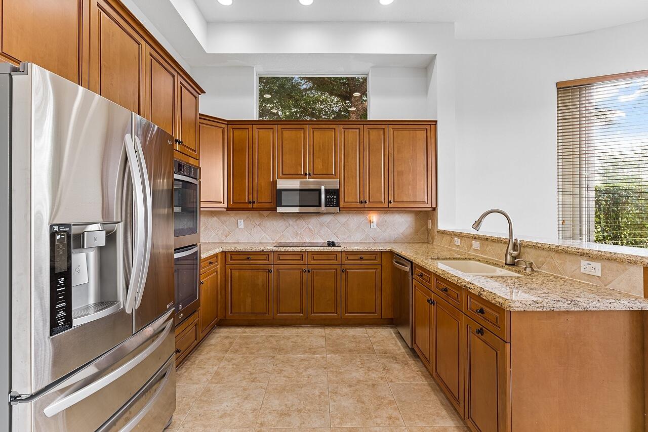 9724 Via Grandezza West Wellington, FL 33411 - Photo 22 of 56 9724-Via-Grandezza-W-HigMedia-022-1280