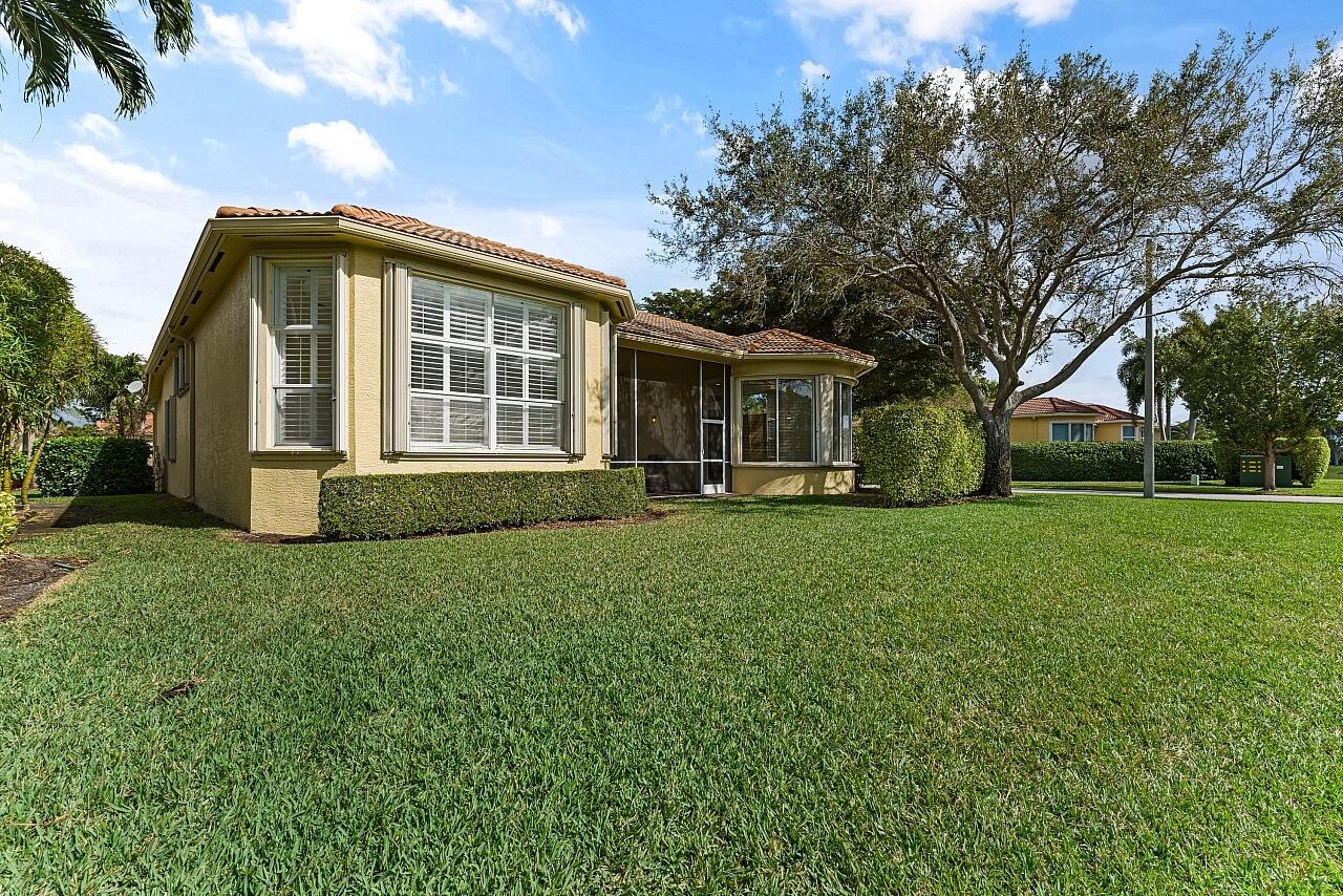 9724 Via Grandezza West Wellington, FL 33411 - Photo 47 of 56 9724-Via-Grandezza-W-HigMedia-047-1280