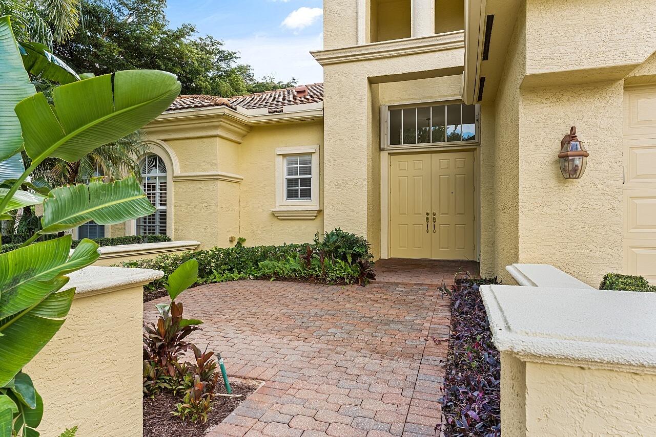 9724 Via Grandezza West Wellington, FL 33411 - Photo 10 of 56 9724-Via-Grandezza-W-HigMedia-010-1280