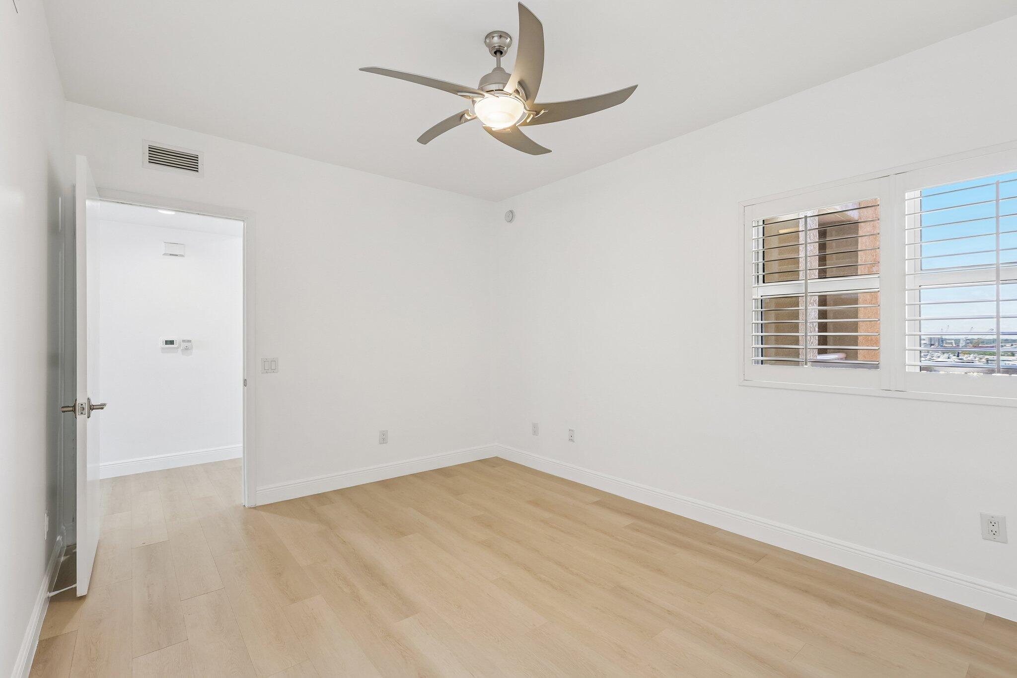 2650 Lake Shore Drive, Unit 1202 Riviera Beach, FL 33404 - Photo 12 of 51 19-web-or-mls-Lake Shore Dr 1202-S0705-0