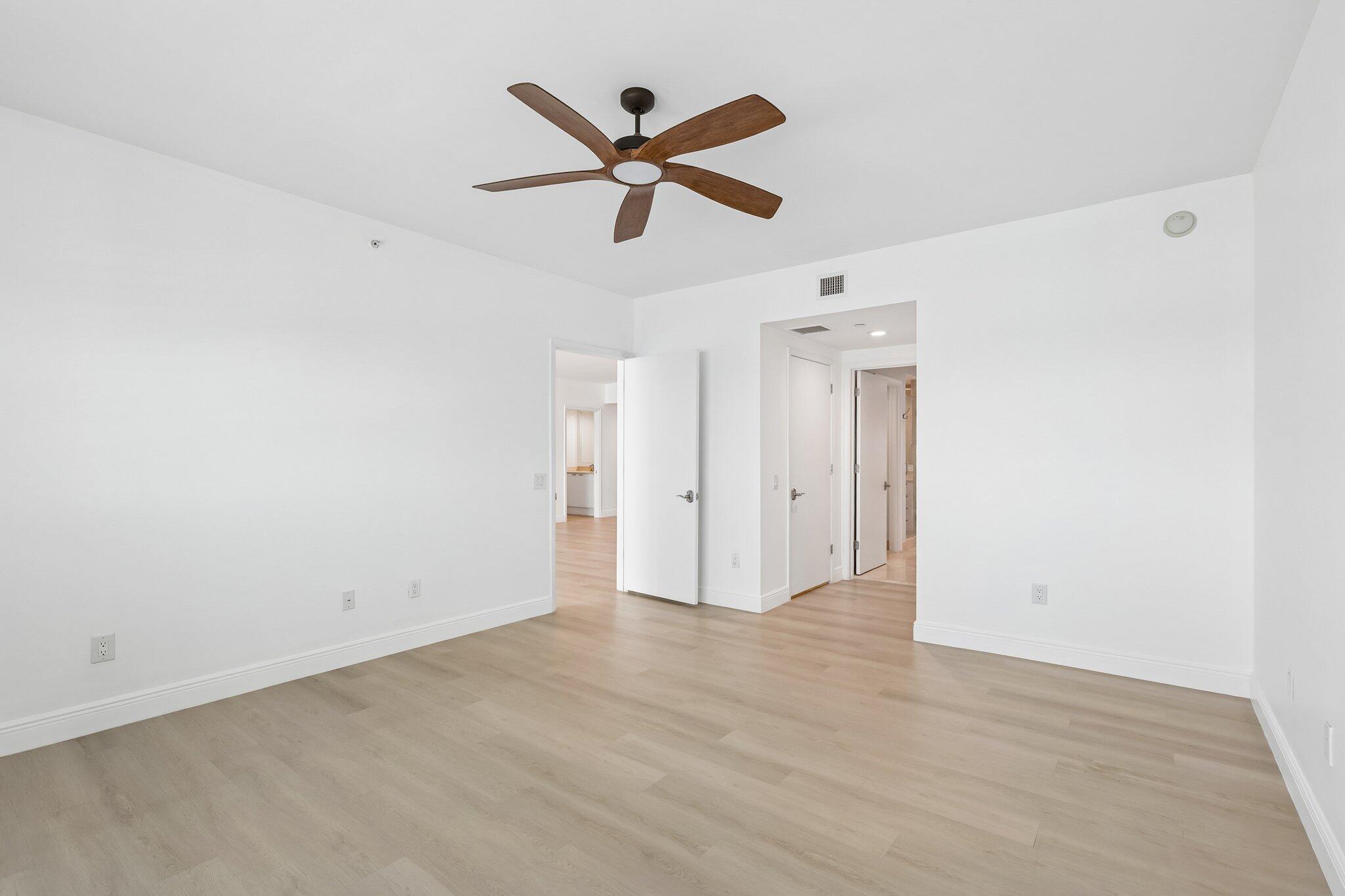 2650 Lake Shore Drive, Unit 1202 Riviera Beach, FL 33404 - Photo 16 of 51 25-web-or-mls-Lake Shore Dr 1202-S0705-0