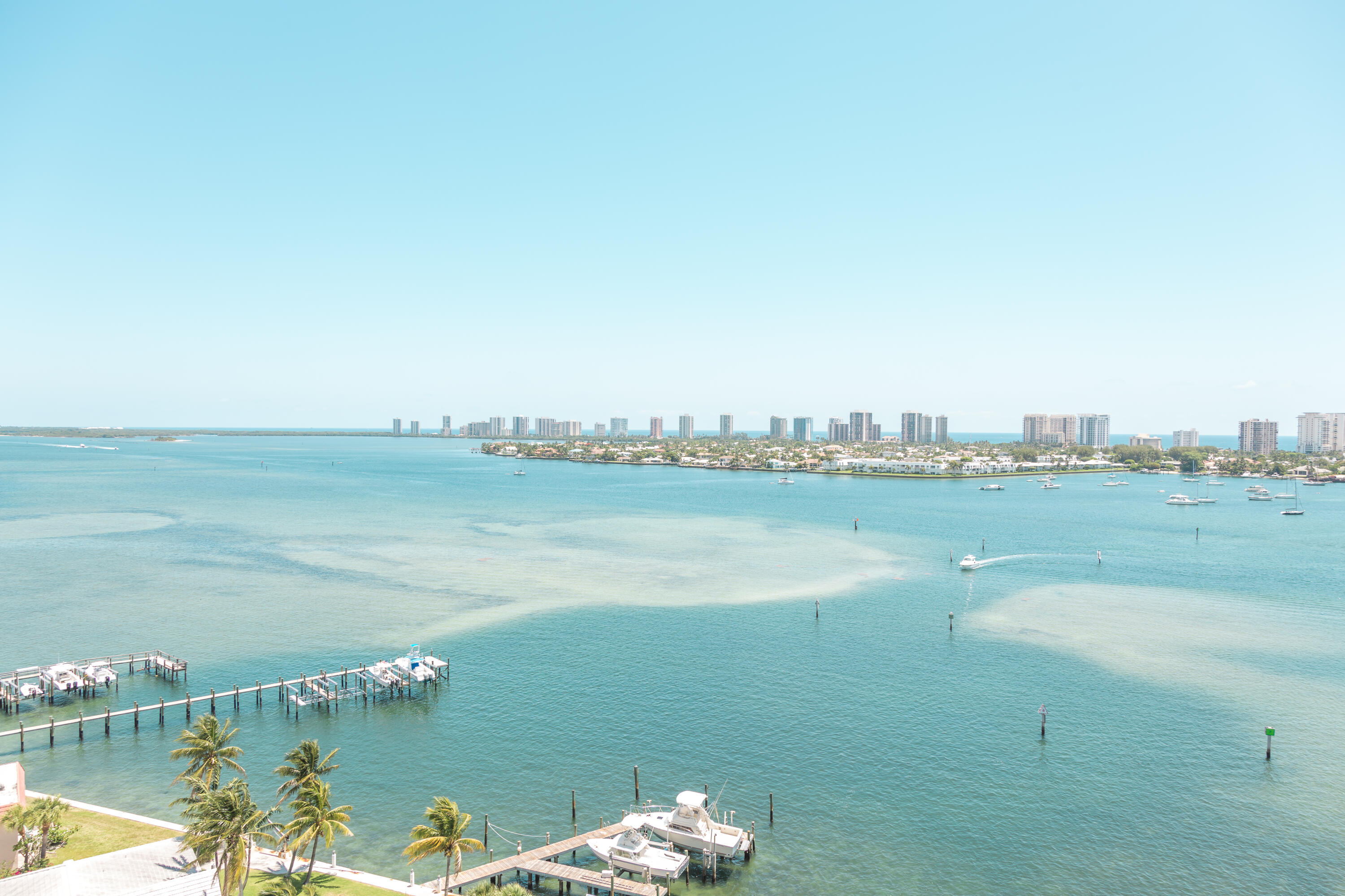 2650 Lake Shore Drive, Unit 1202 Riviera Beach, FL 33404 - Photo 28 of 51 091A5270