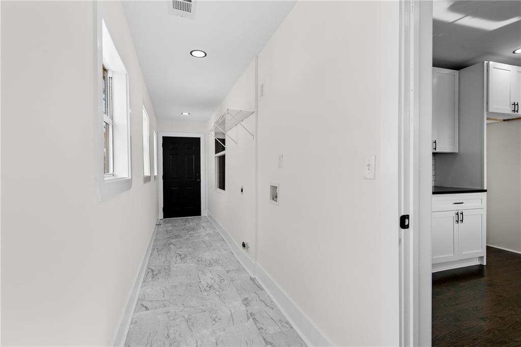 968 Bruce Circle Southeast Atlanta, GA 30316 - Photo 25 of 40 a view of hallway with stairs