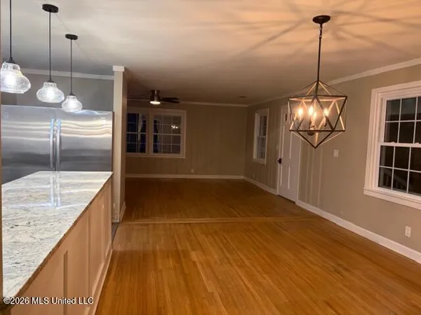 $2,350 | 4096 Desoto Road, Southaven, MS 38671