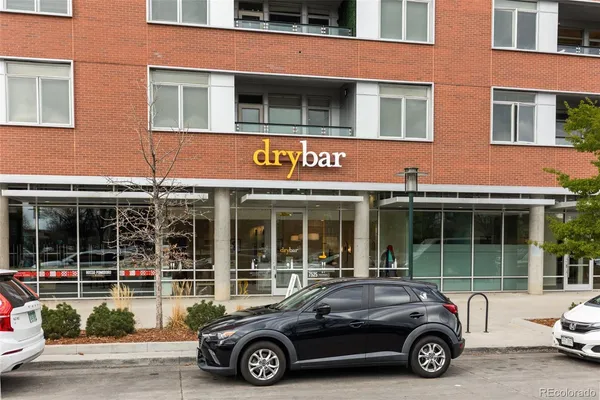 $340,000 | 2958 Syracuse Street, Unit 406, Denver, CO 80238