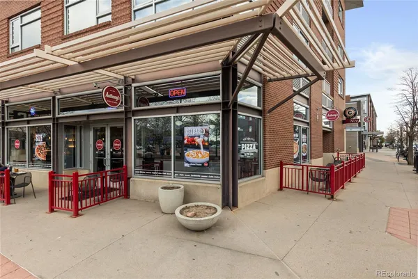 $340,000 | 2958 Syracuse Street, Unit 406, Denver, CO 80238