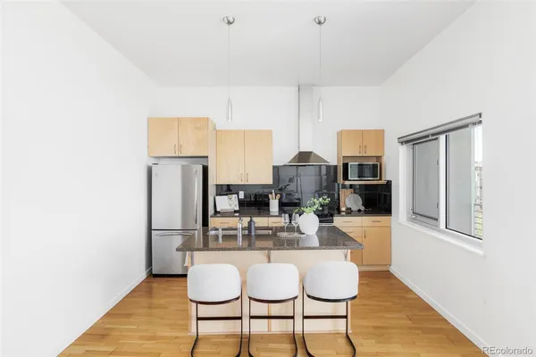 a view of the patio of a house