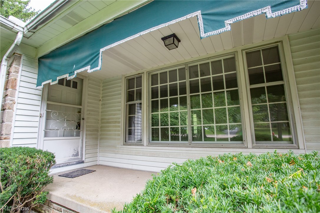 6053 Wilson Mills Road Highland Heights, OH 44143 - Photo 2 of 31 Gallery Image 2