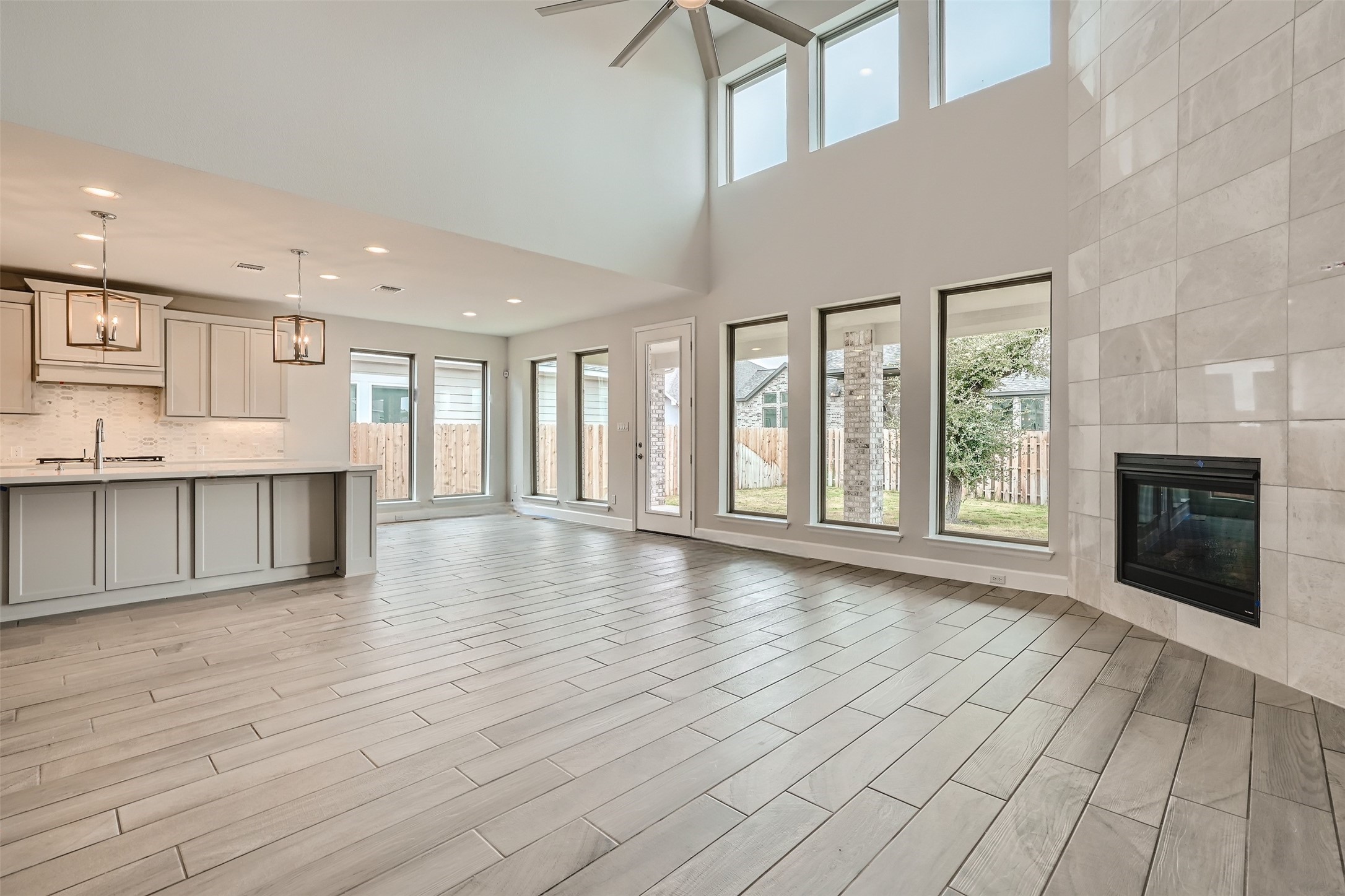 941 Rabbit Brush Road Leander, TX 78641 - Photo 4 of 29