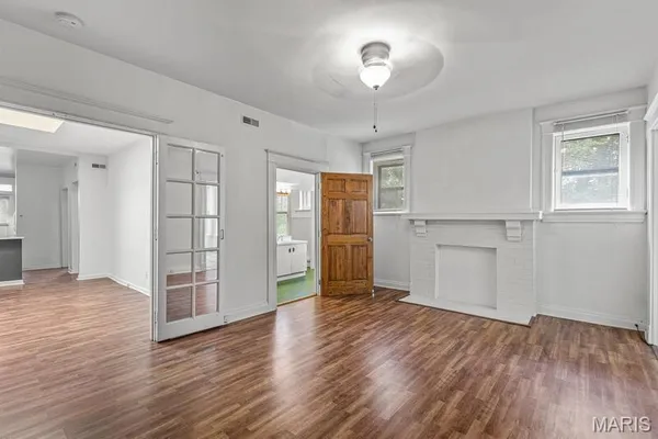 $1,350,000 | 1722-28 Waverly Place, St. Louis, MO 63104