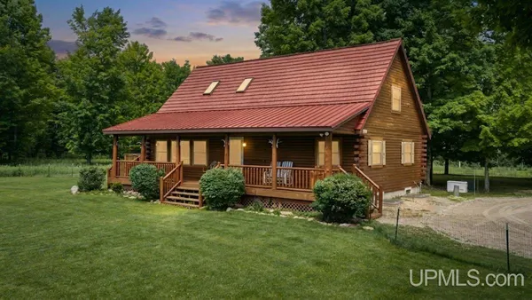 $374,000 | 13145 Friday Q 1, Rapid River, MI 49878