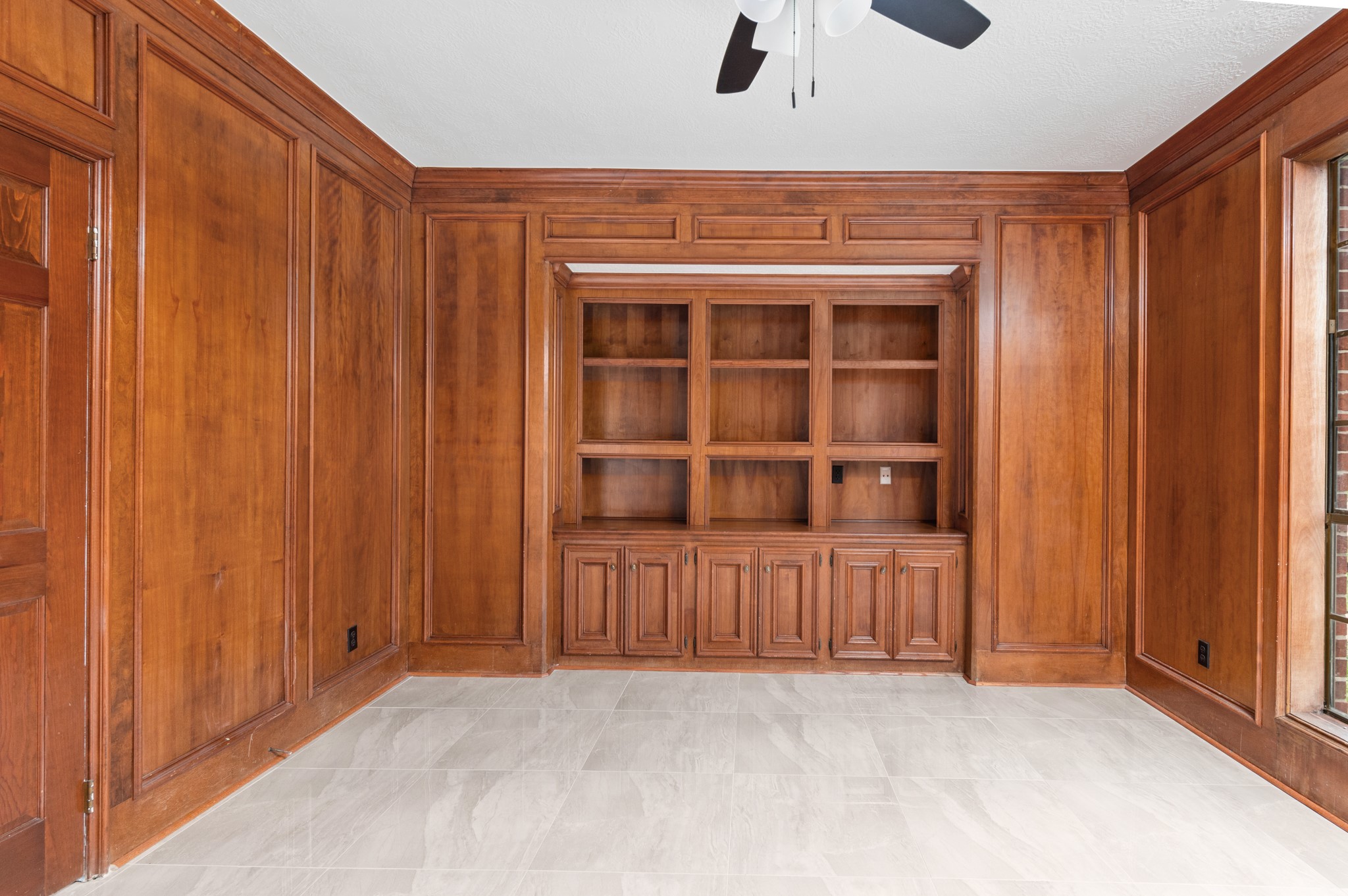 17402 Wilton Park Court Spring, TX 77379 - Photo 10 of 50 an empty room with a window