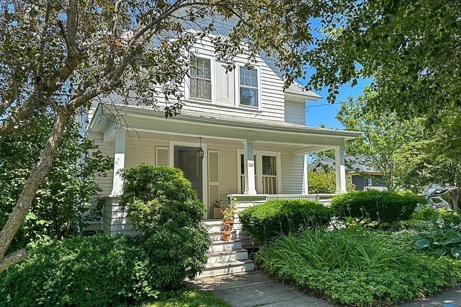 169 Whitmarsh Avenue Worcester, MA 01606 - Photo 31 of 40