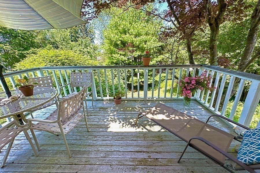 169 Whitmarsh Avenue Worcester, MA 01606 - Photo 36 of 40