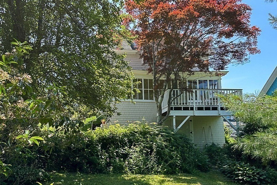 169 Whitmarsh Avenue Worcester, MA 01606 - Photo 37 of 40