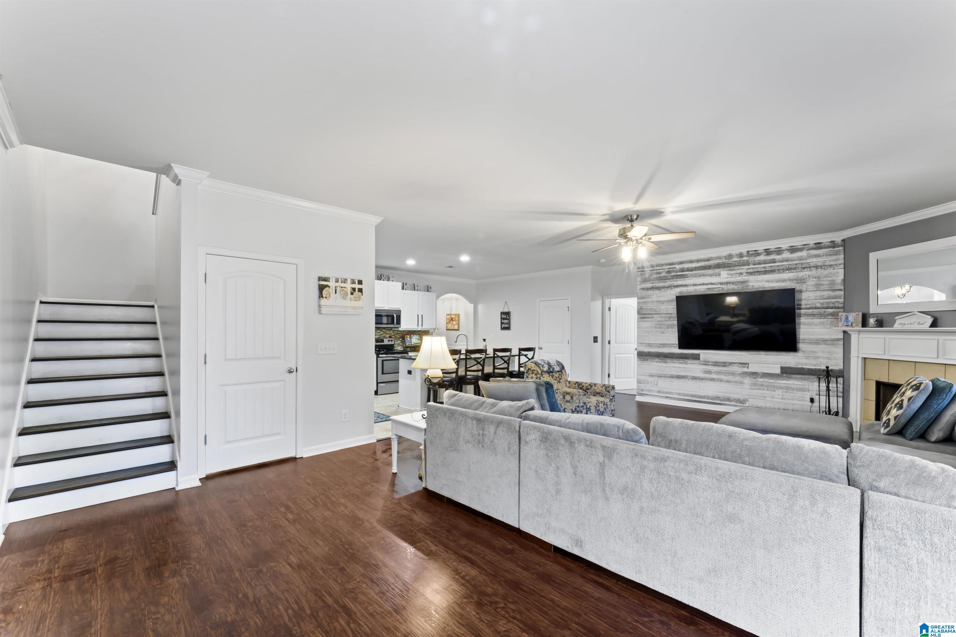1047 Seminole Place Calera, AL 35040 - Photo 12 of 51