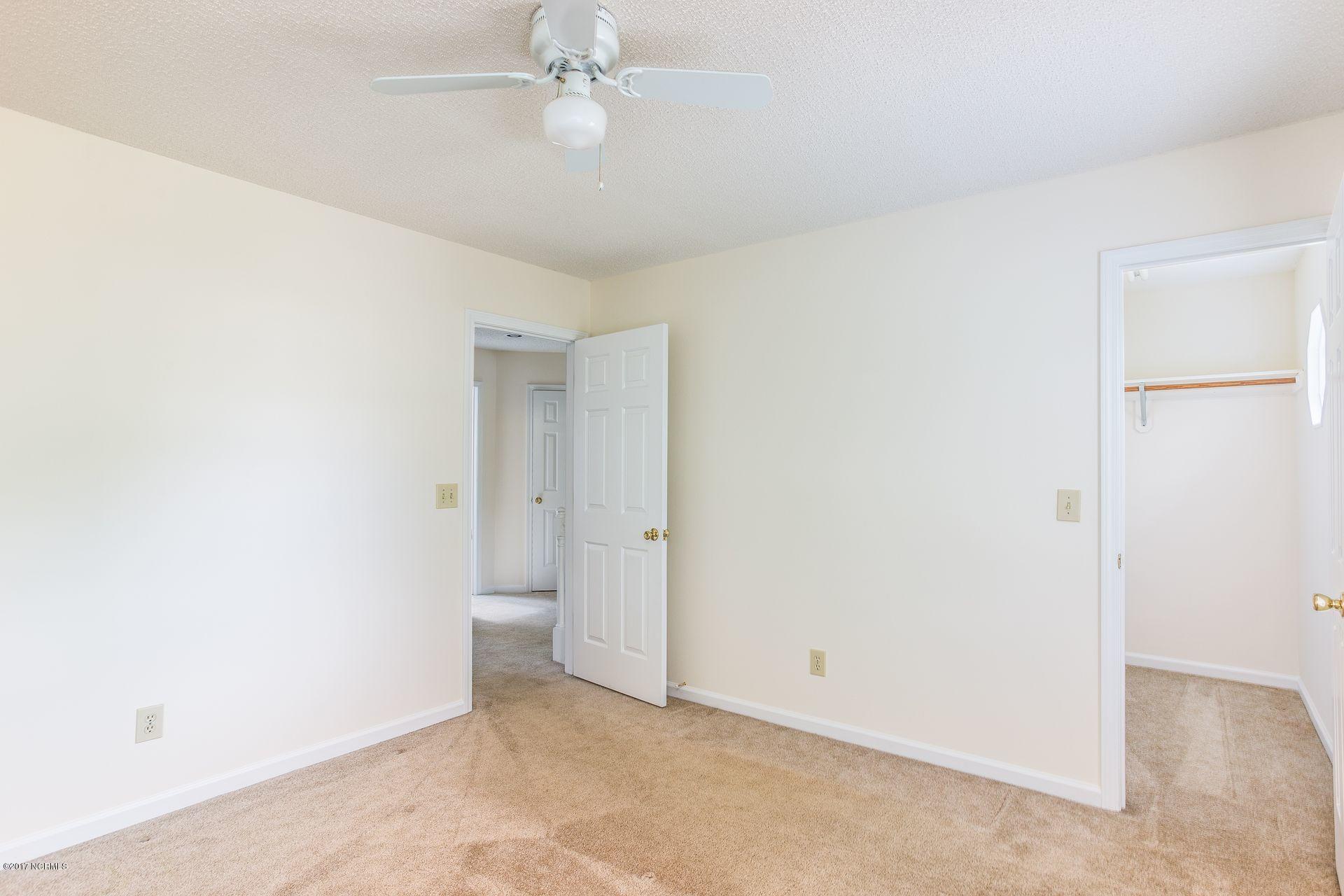220 Windsong Road Wilmington, NC 28411 - Photo 19 of 30 18