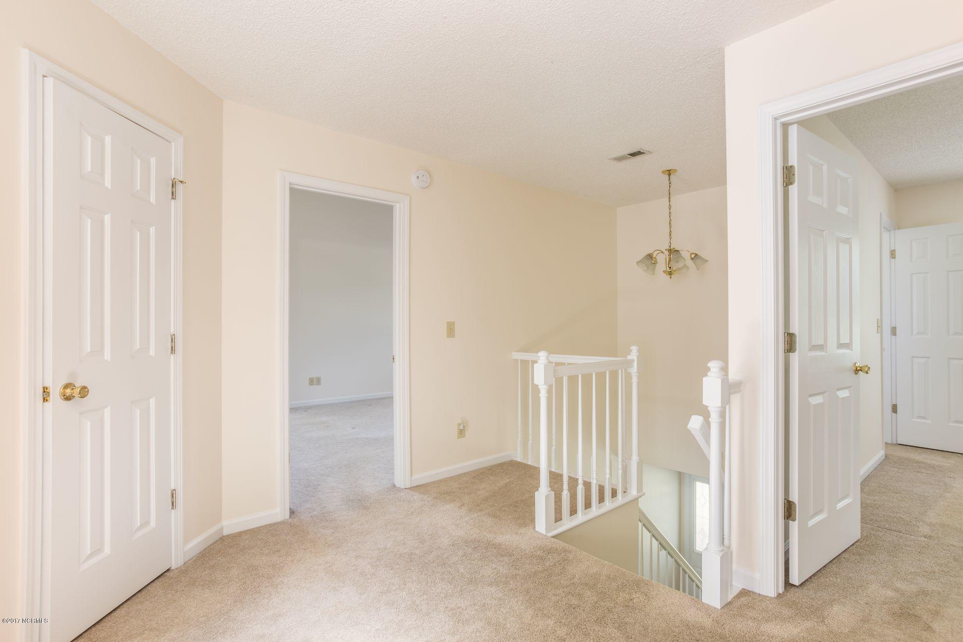 220 Windsong Road Wilmington, NC 28411 - Photo 22 of 30 21