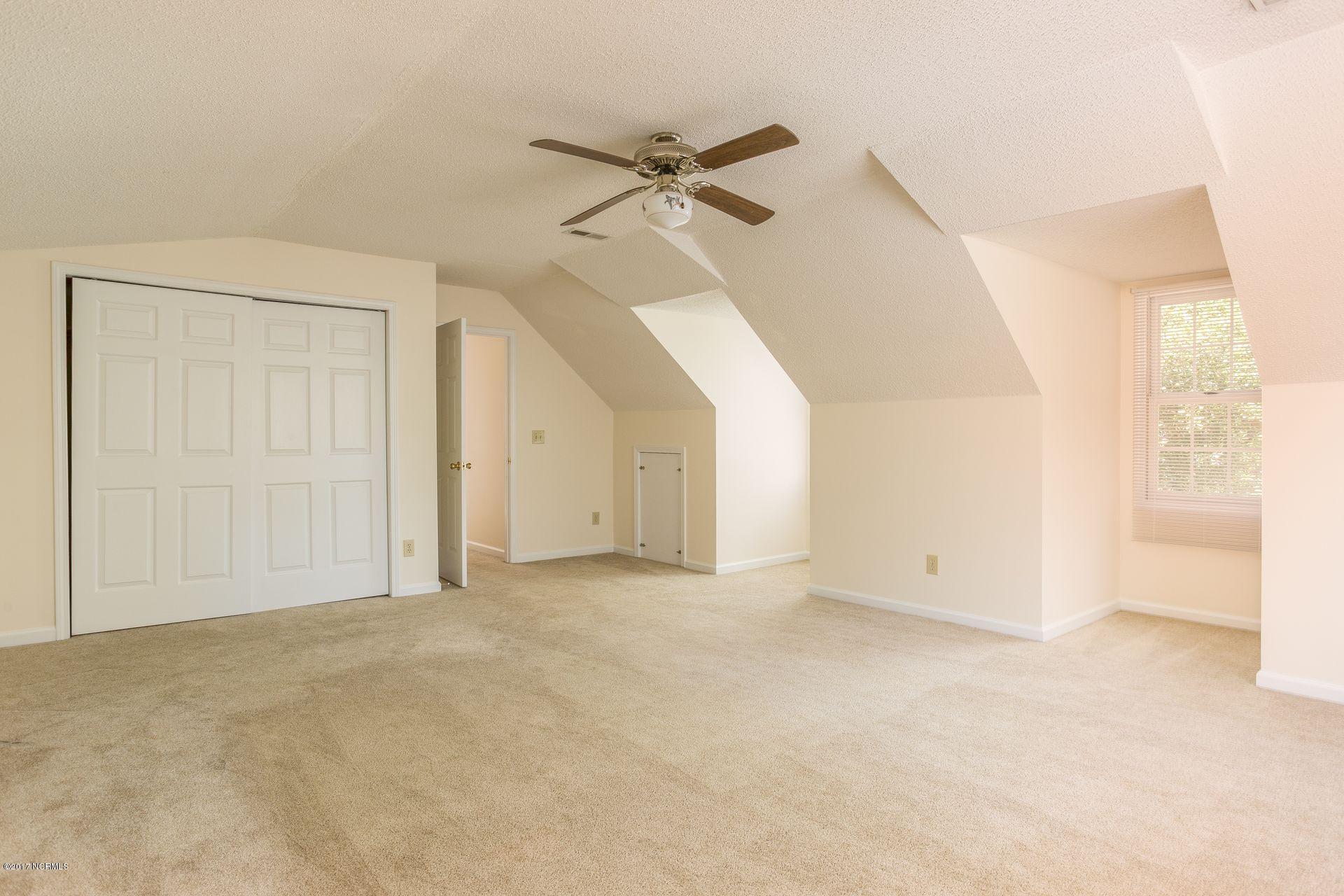 220 Windsong Road Wilmington, NC 28411 - Photo 24 of 30 23