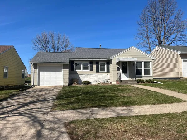 $154,900 | 711 Willow Street, Fairmont, MN 56031