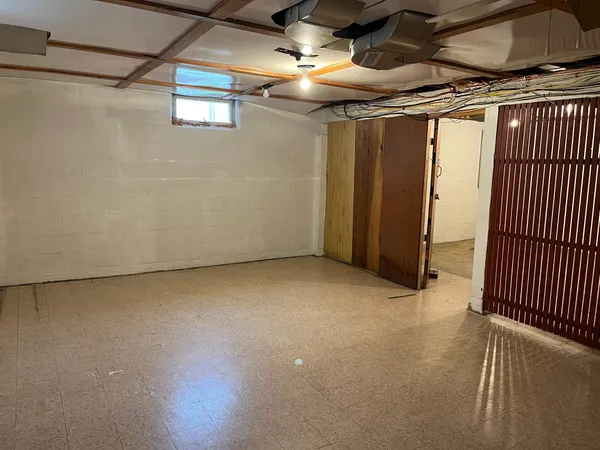 $154,900 | 711 Willow Street, Fairmont, MN 56031