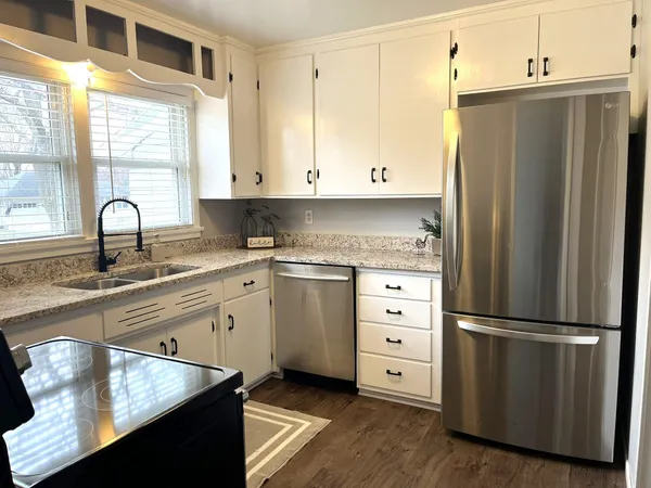 $154,900 | 711 Willow Street, Fairmont, MN 56031