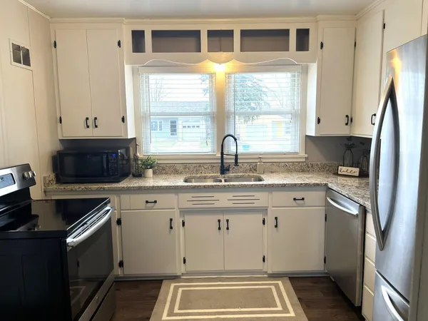 $154,900 | 711 Willow Street, Fairmont, MN 56031