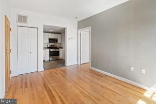 724 South Wolfe Street, Unit 4B Baltimore, MD 21231 - Photo 2 of 9 Bright and airy open space awaits.