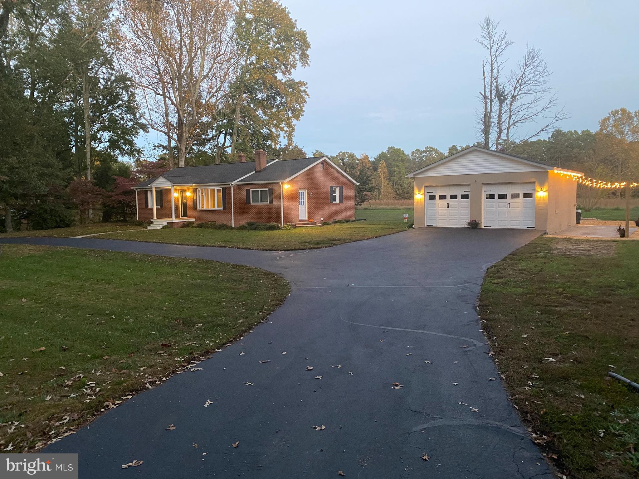 44441 Clarkes Landing Road Hollywood, MD 20636 - Photo 5 of 37 Great view of the entertainment by the garage