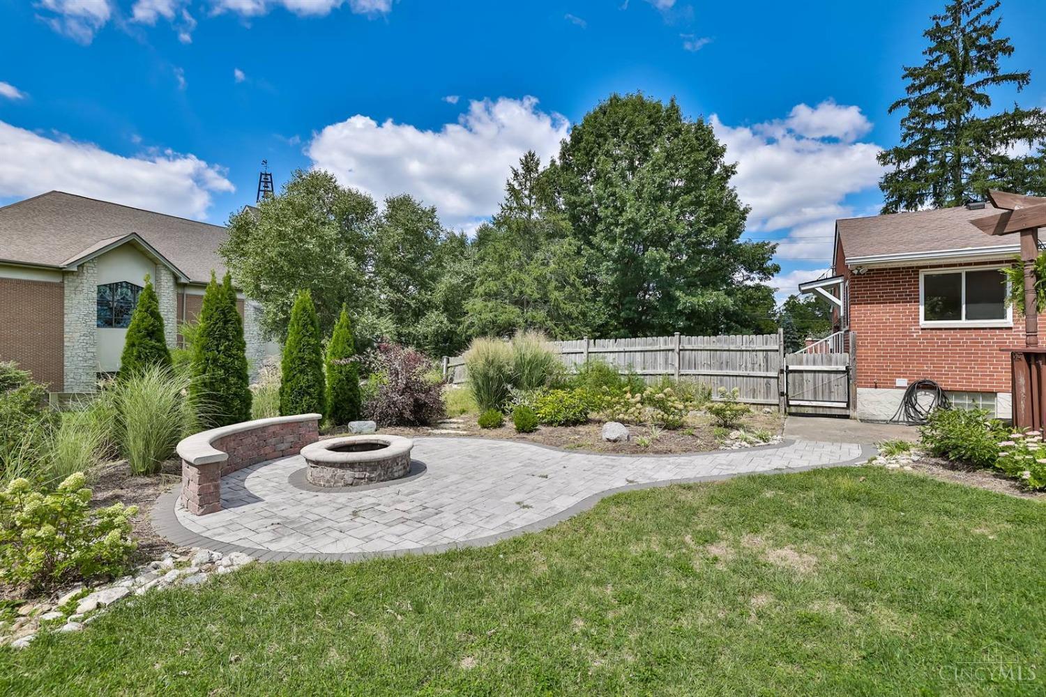 671 Fleming Road Cincinnati, OH 45231 - Photo 27 of 37