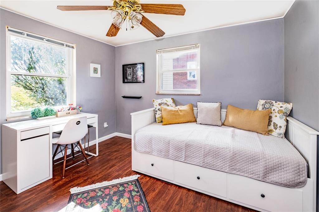 9 Robinhood Road Pittsburgh, PA 15220 - Photo 7 of 24 Gallery Image 7