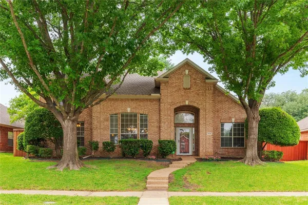 $650,000 | 9705 Southern Hills Drive, Plano, TX 75025