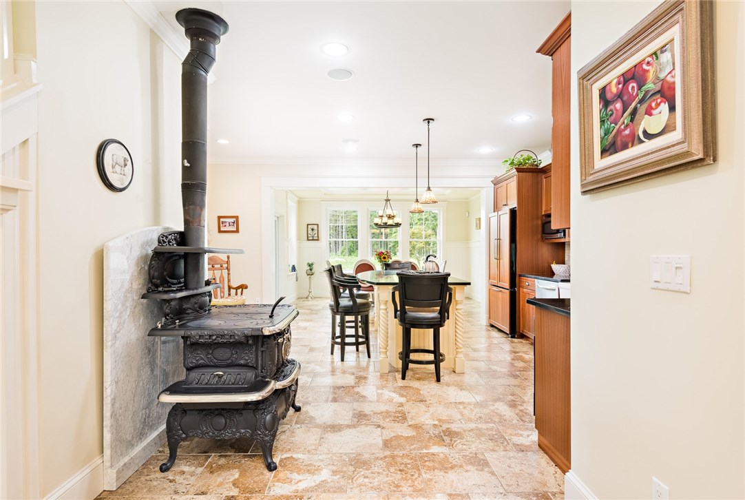 459 Log Road Smithfield, RI 02917 - Photo 15 of 40